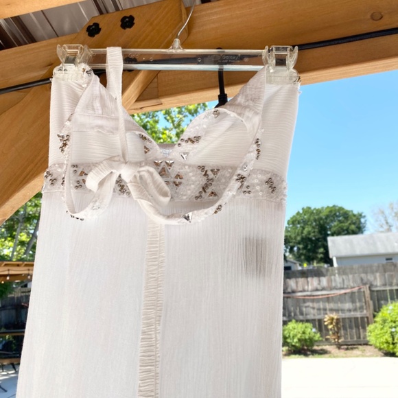 INDO MARIO Plunge Elegant White Maxi Dress w/ Graceful Flow Sz Small - Picture 2 of 11